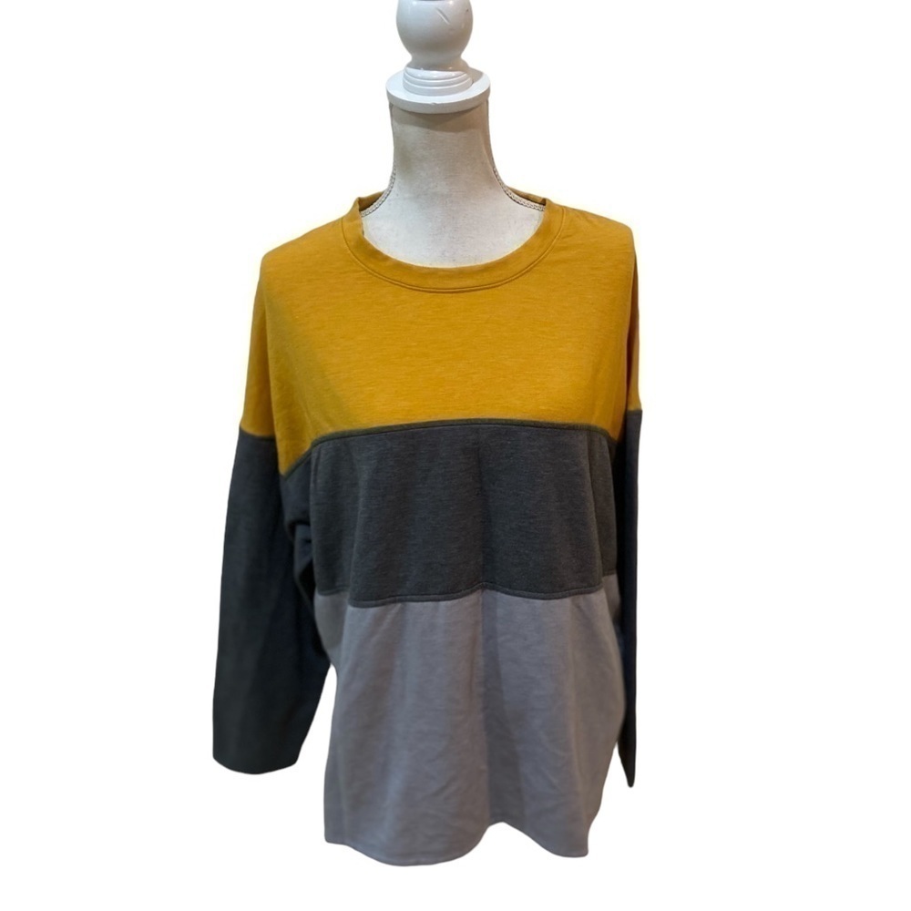 Cuddl Duds colorblock sweatshirt in mustard, light & dark gray crew neck size xl